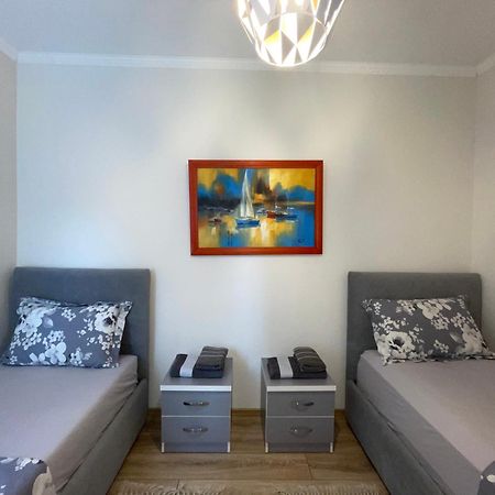 Peak Apartment Modern Durres City Centre #2 Esterno foto