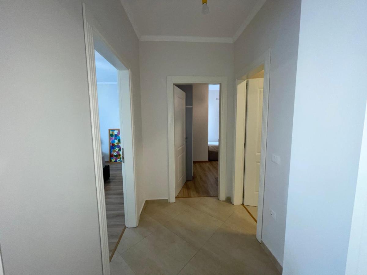 Peak Apartment Modern Durres City Centre #2 Esterno foto